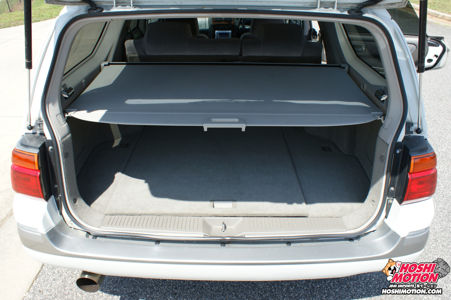 1997 Nissan Stagea 25X – Hoshi Motion