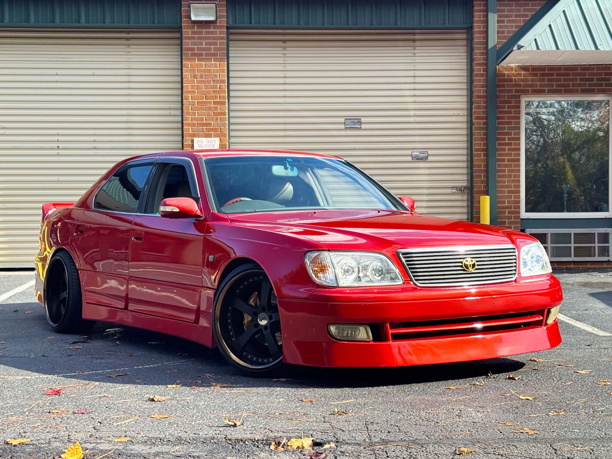 1997 Toyota Celsior (Junction Produce Kit) - Hoshi Motion