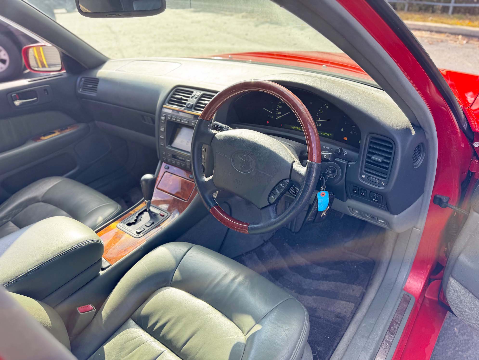 1997 Toyota Celsior (Junction Produce Kit) - Hoshi Motion